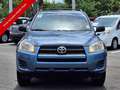 Used 2012 Toyota RAV4 FWD w/ Upgrade Value Pkg image 2
