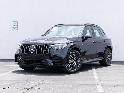 Used 2025 Mercedes-Benz GLC 43 AMG 4MATIC image 6