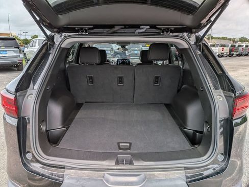 Used 2023 Chevrolet Blazer LT AWD/4WD image 27