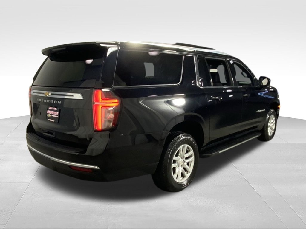 Used 2024 Chevrolet Suburban LS AWD/4WD image 9