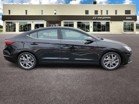 Used 2019 Hyundai Elantra Limited w/ Ultimate Package 02 image 2