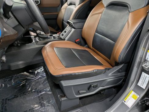 Used 2021 Ford Bronco Outer Banks image 10