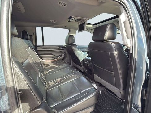 Used 2019 GMC Yukon XL SLT w/ Open Road Package image 17