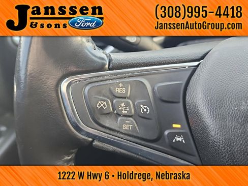 Used 2020 Chevrolet Equinox LT image 25