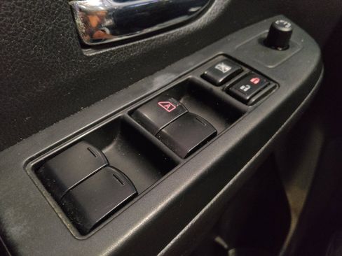 Used 2013 Subaru Impreza 2.0i Limited image 27