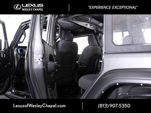Used 2022 Jeep Wrangler Unlimited Sport AWD/4WD image 20