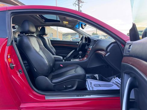 Used 2009 INFINITI G37 x Coupe w/ Premium Pkg image 18