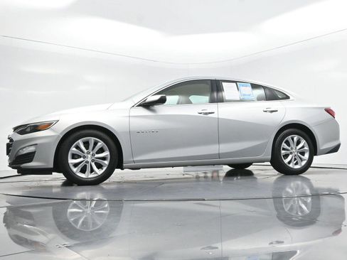 Used 2020 Chevrolet Malibu LT w/ Leather Package FWD image 44