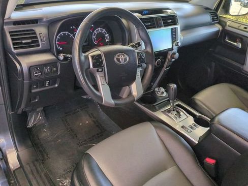 Used 2020 Toyota 4Runner SR5 Premium AWD/4WD image 11