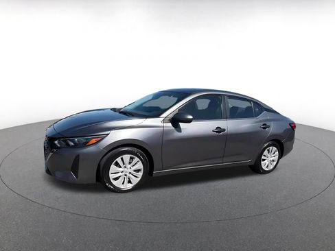 Used 2025 Nissan Sentra S FWD image 6
