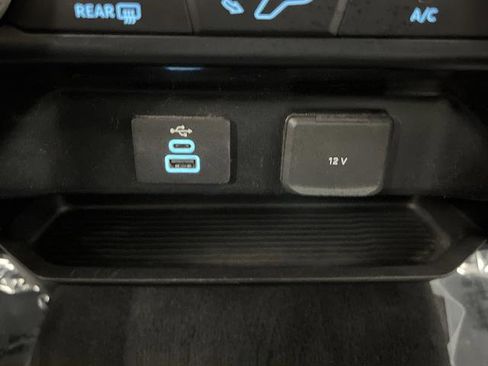 Used 2023 Ford F350 XLT w/ 360-Degree Camera Package image 21