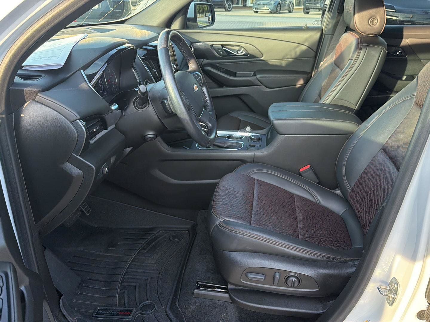 Used 2022 Chevrolet Traverse High Country FWD image 10