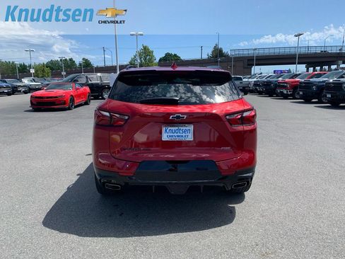 Used 2022 Chevrolet Blazer RS w/ Enhanced Convenience Package AWD/4WD image 6