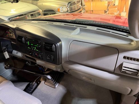 Used 2005 Ford F250 XLT AWD/4WD image 36