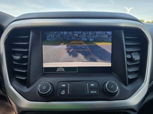 Used 2023 GMC Acadia SLE w/ Driver Convenience Package AWD/4WD image 26