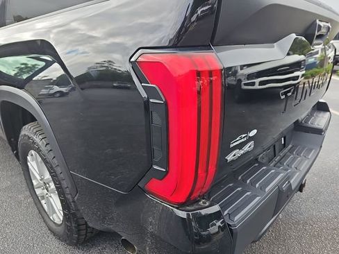 Used 2023 Toyota Tundra SR5 w/ SR5 Premium Package AWD/4WD image 34