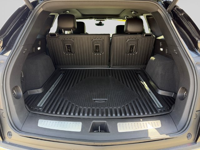 Used 2021 Cadillac XT5 Premium Luxury AWD/4WD image 19