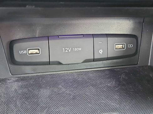 Used 2022 Hyundai Tucson Limited image 31