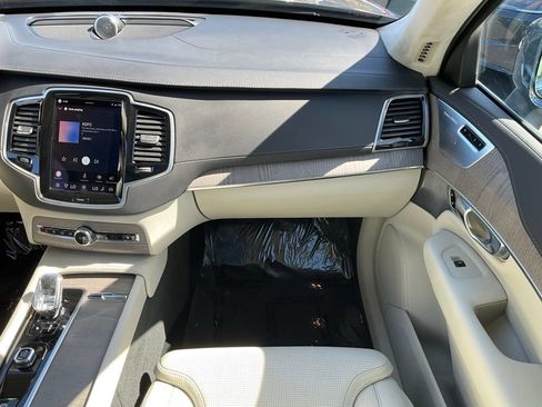 Used 2023 Volvo XC90 T8 Ultimate w/ Lounge Package AWD/4WD image 70