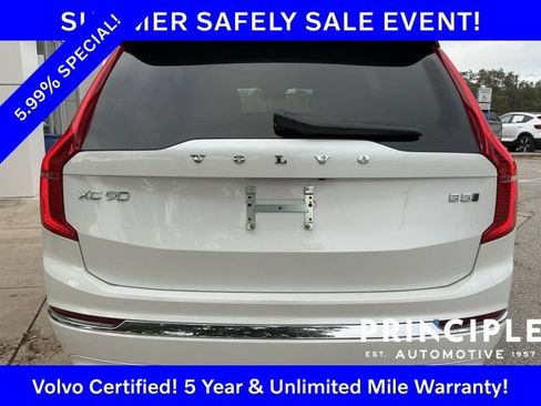 Certified 2025 Volvo XC90 B5 Core AWD/4WD image 12