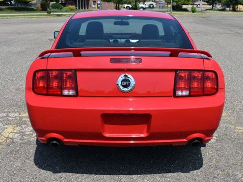 Used 2006 Ford Mustang GT image 7