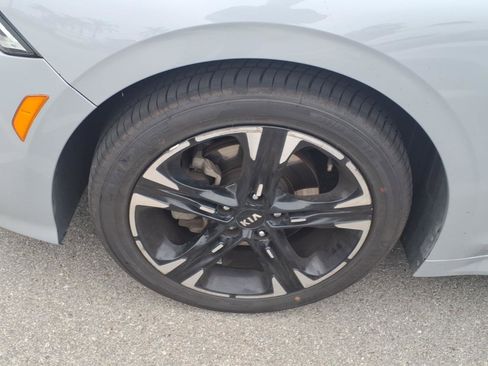 Used 2021 Kia K5 GT-Line FWD image 3