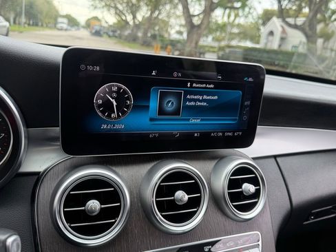 Used 2019 Mercedes-Benz C 300 C 300 image 46