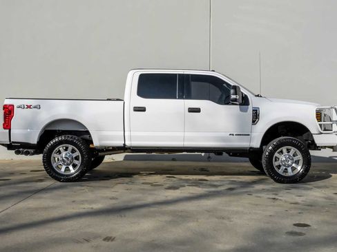 Used 2018 Ford F250 XLT image 7