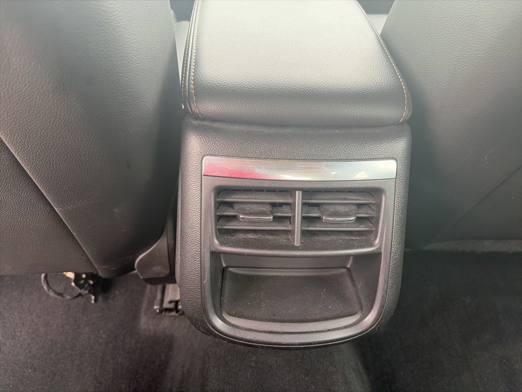 Used 2019 Chevrolet Impala LT FWD image 13