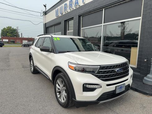 Used 2020 Ford Explorer XLT w/ Equipment Group 202A AWD/4WD image 1