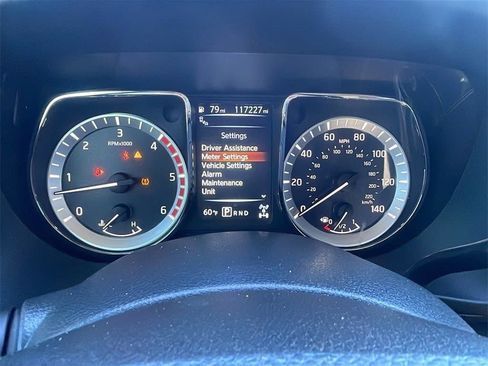 Used 2018 Nissan Titan PRO-4X image 21