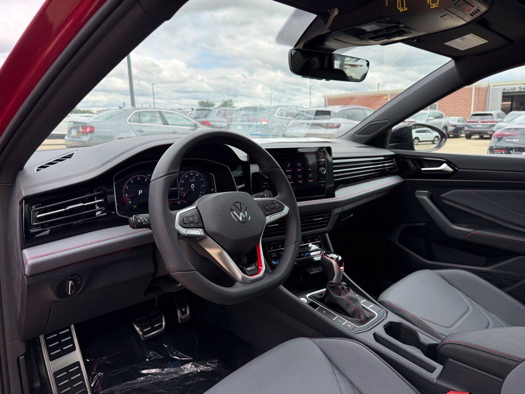 New 2027 Volkswagen Jetta GLI Autobahn FWD image 4