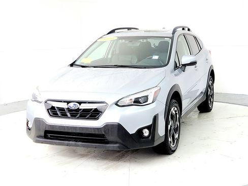 Used 2021 Subaru Crosstrek 2.5i Limited w/ Moonroof Package 1 AWD/4WD image 2