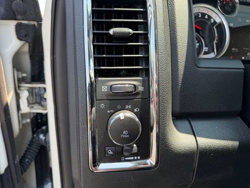 Used 2017 RAM 3500 Laramie w/ Sport Appearance Group AWD/4WD image 18