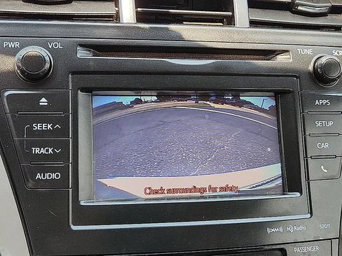Used 2013 Toyota Prius V Three FWD image 19