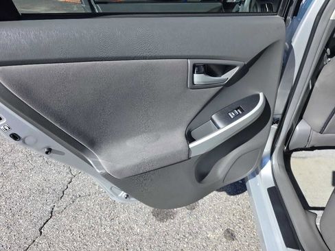 Used 2011 Toyota Prius One image 13