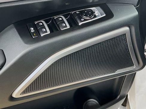 New 2025 Kia Telluride LX image 19