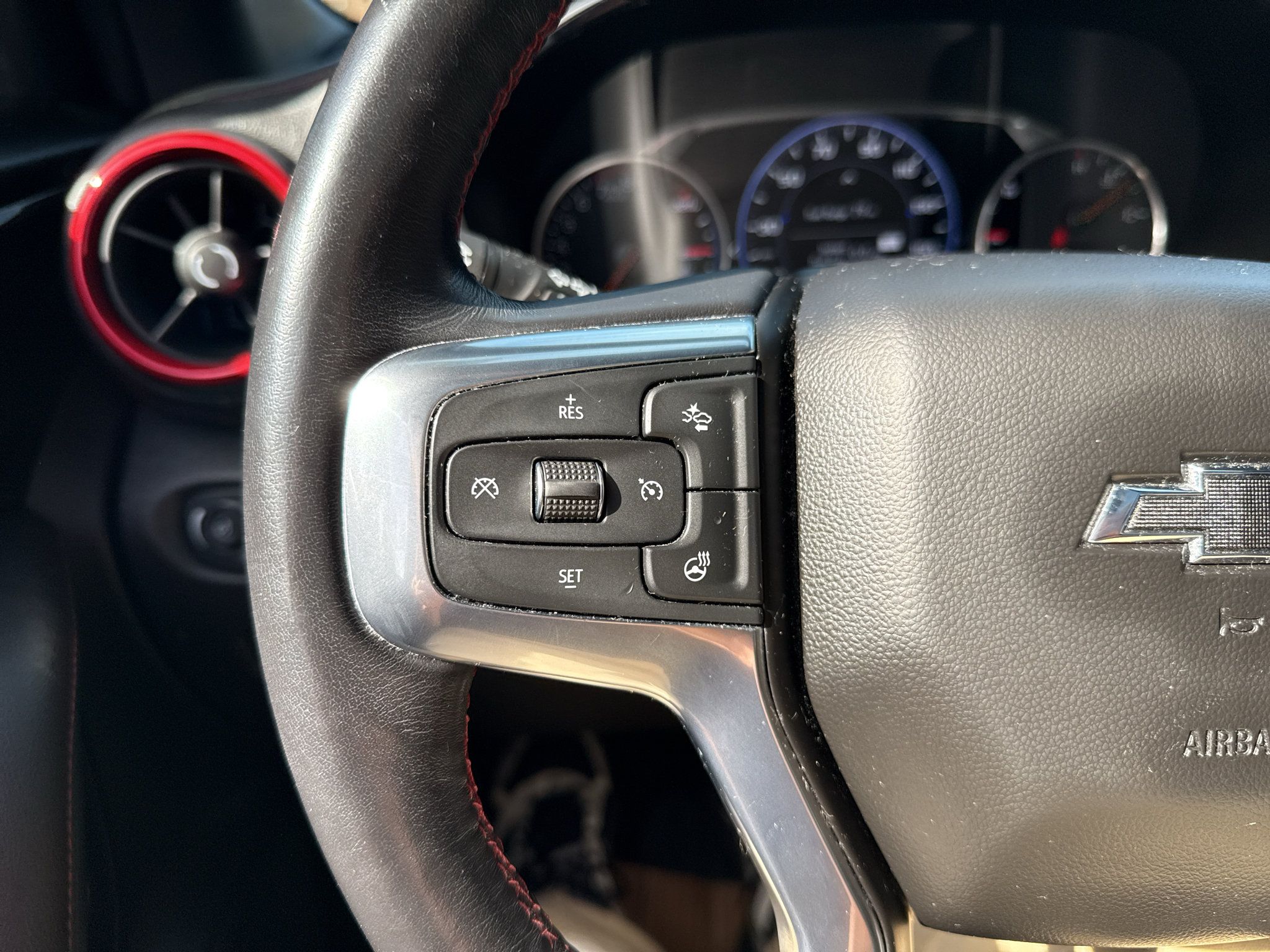 Used 2021 Chevrolet Blazer RS w/ Enhanced Convenience Package AWD/4WD image 16