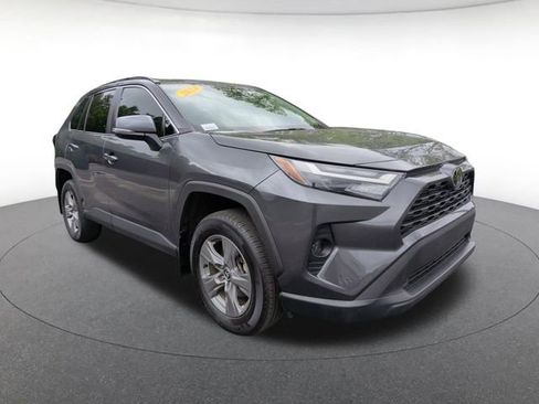 Used 2024 Toyota RAV4 XLE w/ Convenience Package FWD image 8