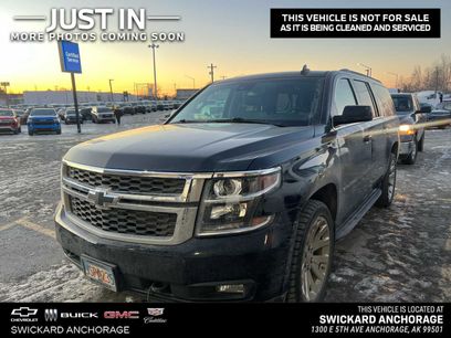 Used 2020 Chevrolet Suburban LT w/ Luxury Package