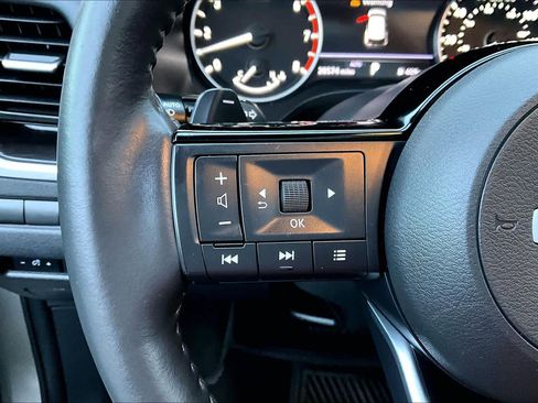 Used 2021 Nissan Rogue SL image 22