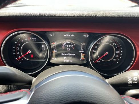 Used 2021 Jeep Wrangler Unlimited Rubicon AWD/4WD image 37