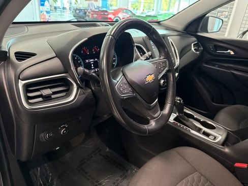 Used 2018 Chevrolet Equinox LT AWD/4WD image 11