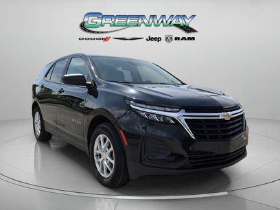 Used 2023 Chevrolet Equinox LS w/ LS Convenience Package