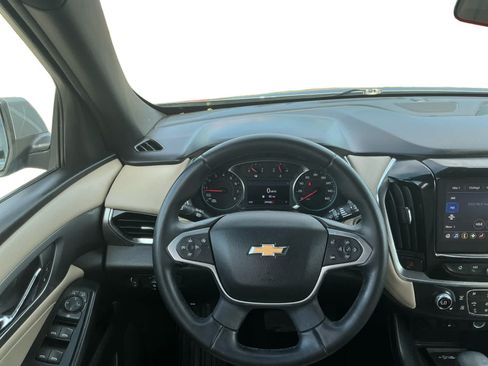 Used 2023 Chevrolet Traverse LT w/ LPO, Cargo Package AWD/4WD image 12