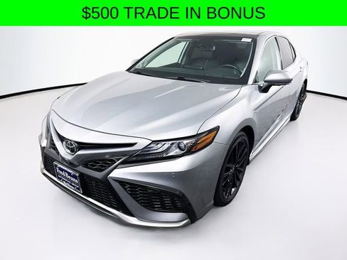 Used 2024 Toyota Camry XSE w/ Navigation Package FWD image 3