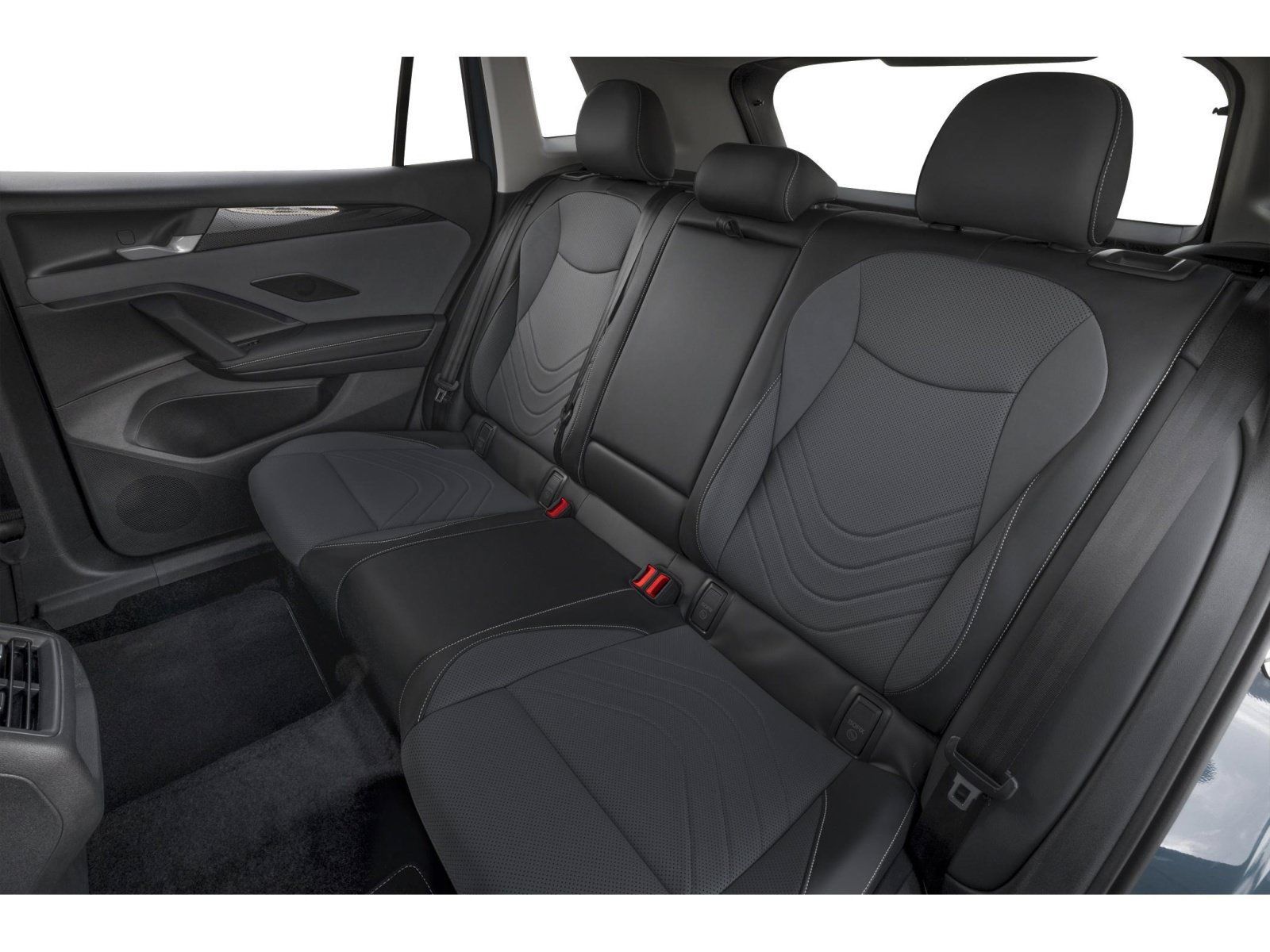 Used 2026 Volkswagen Tiguan SE AWD/4WD image 14