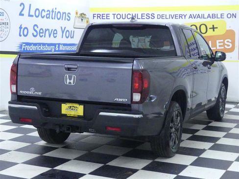 Used 2020 Honda Ridgeline Sport image 7