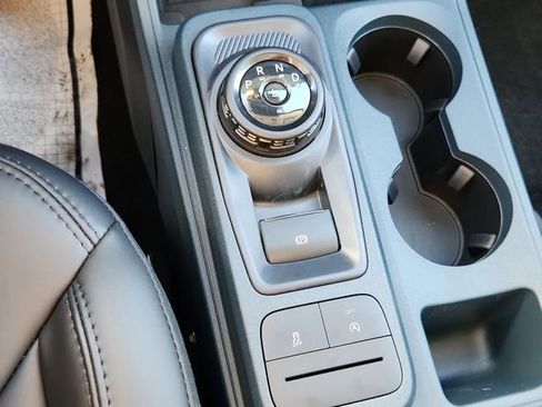 New 2025 Ford Maverick Lariat w/ Black Appearance Package image 24