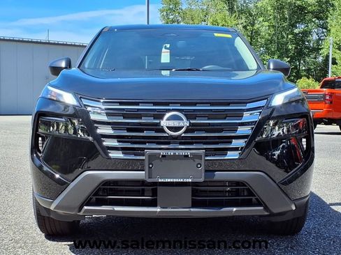 Used 2026 Nissan Rogue S AWD/4WD image 2